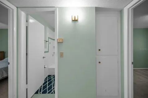 2072 Australia Way W Clearwater FL 33763