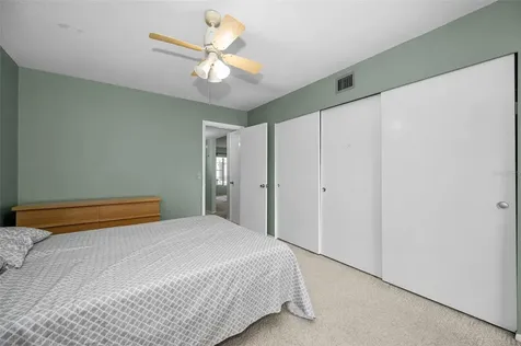 2072 Australia Way W Clearwater FL 33763