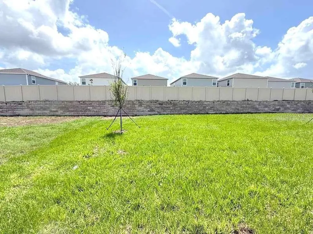 11357 Brae Way Dade City FL 33525