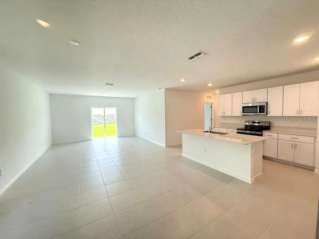 11357 Brae Way Dade City FL 33525