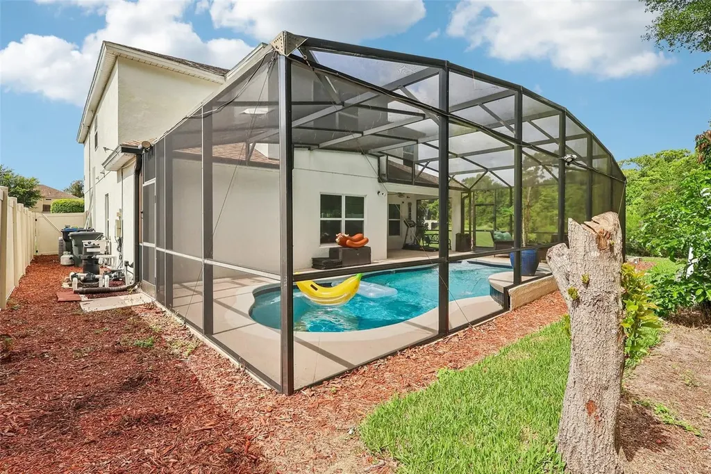 14102 Waterford Creek Boulevard Orlando FL 32828