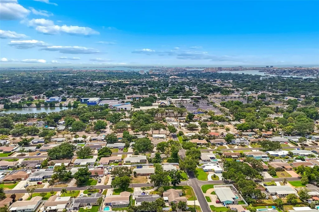 6765 11th Avenue N St Petersburg FL 33710