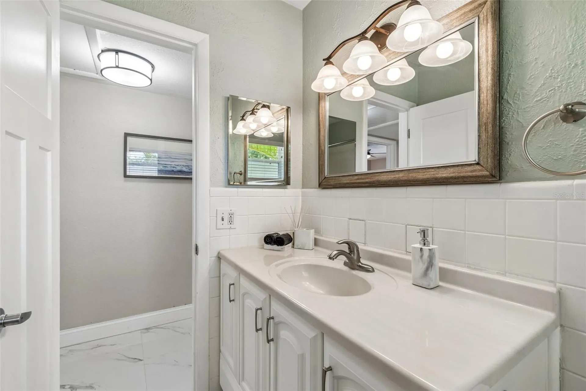 6765 11th Avenue N St Petersburg FL 33710