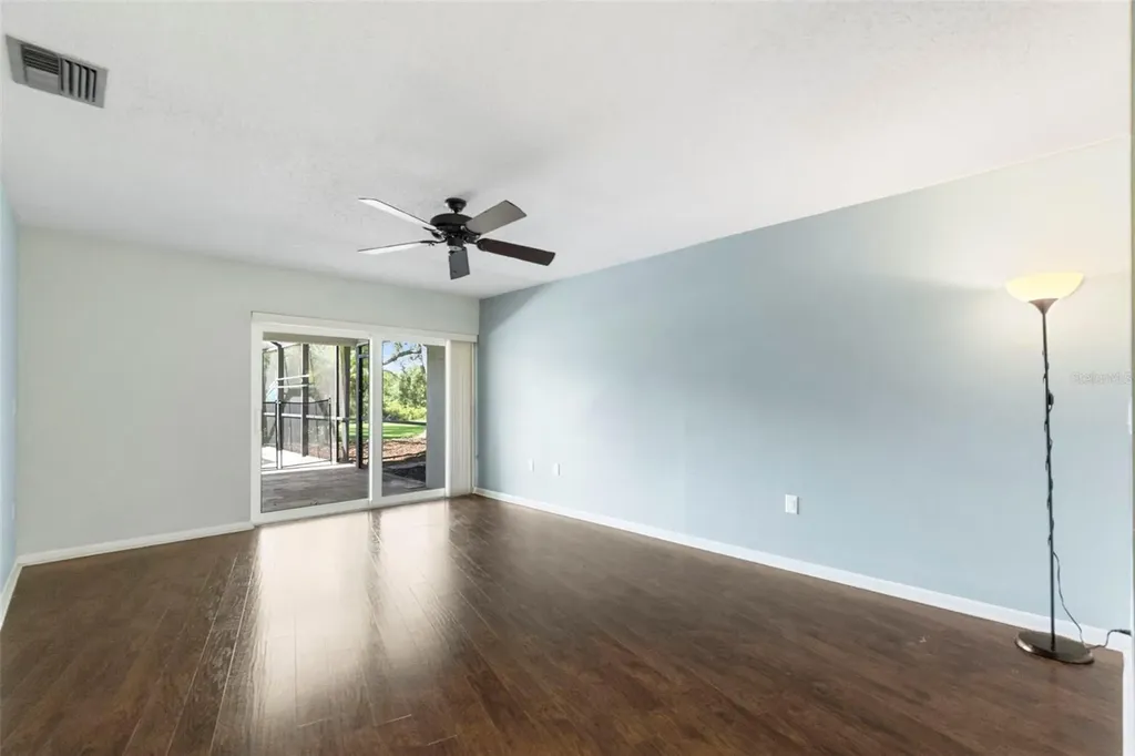 4308 Middle Lake Drive Tampa FL 33624