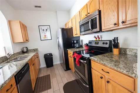 2784 Almaton Loop Kissimmee FL 34747