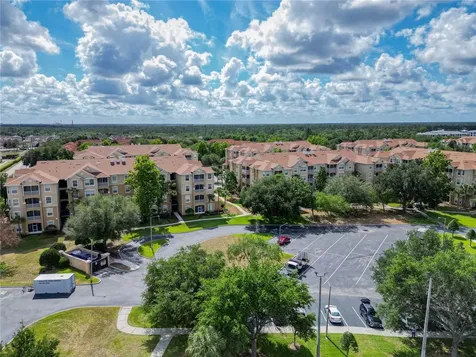 2784 Almaton Loop Kissimmee FL 34747