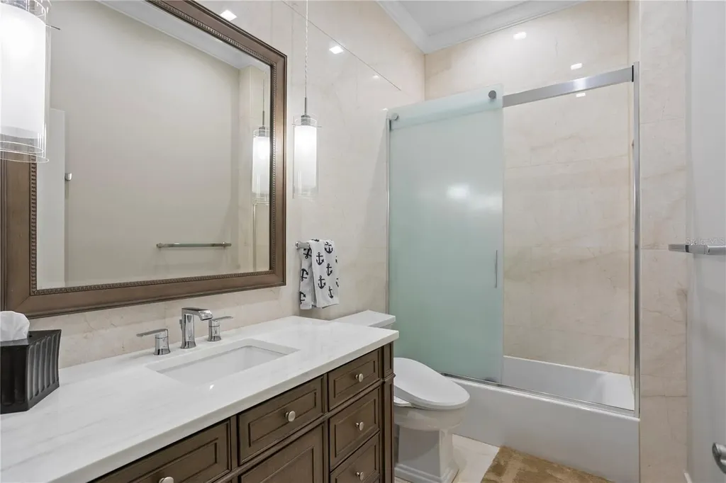 16601 Avila Boulevard Tampa FL 33613