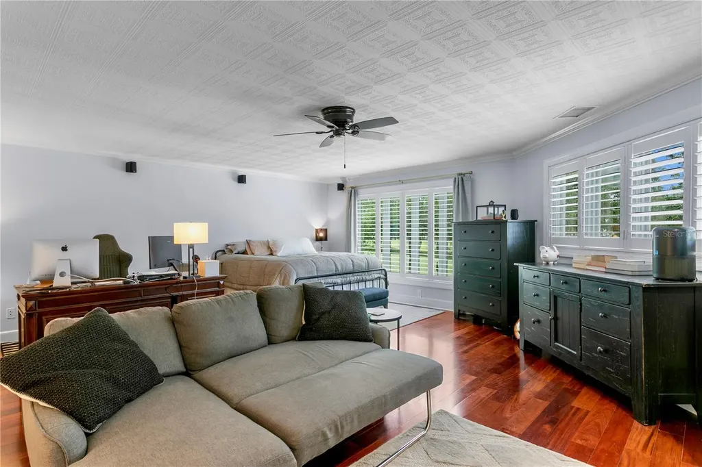 16601 Avila Boulevard Tampa FL 33613