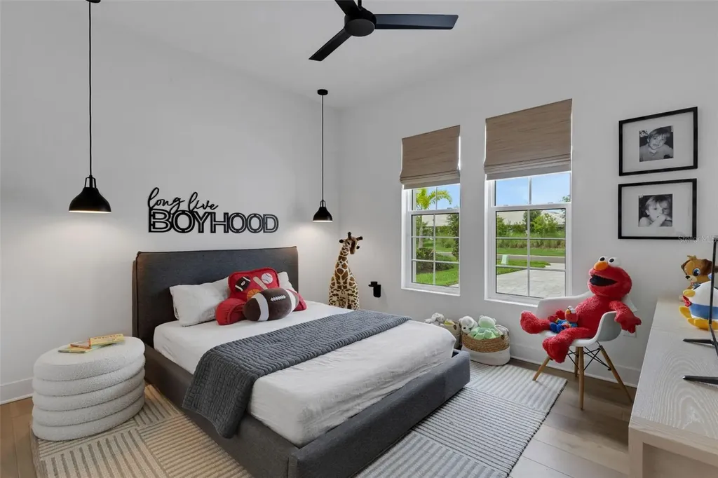 8023 Waterbend Trail Sarasota FL 34240