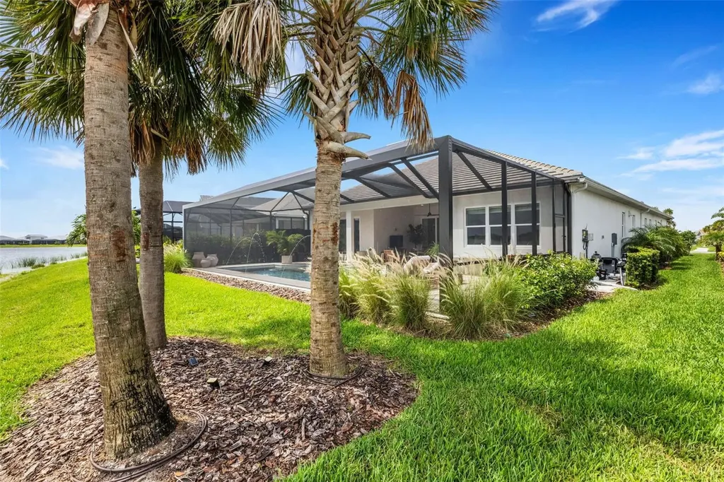 8023 Waterbend Trail Sarasota FL 34240