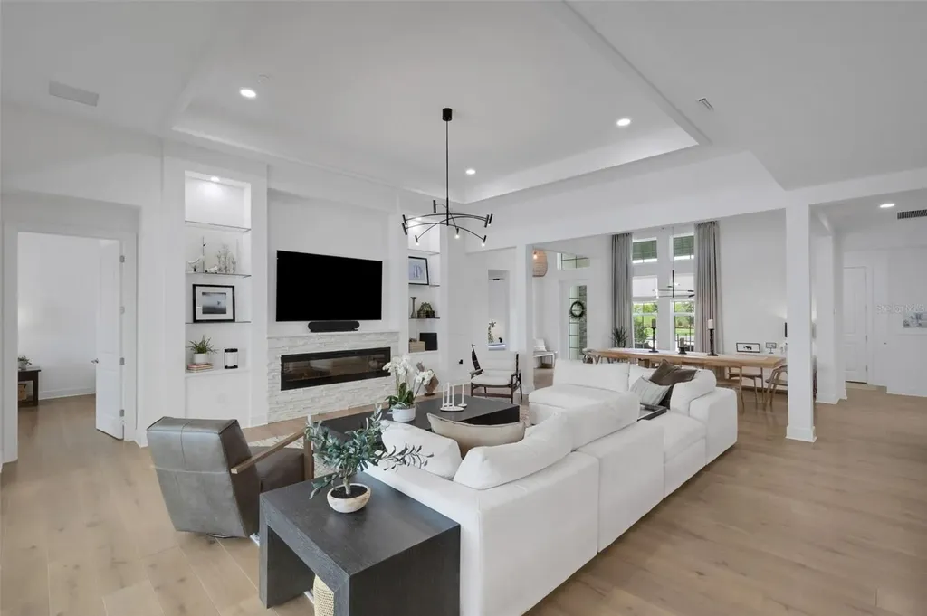 8023 Waterbend Trail Sarasota FL 34240