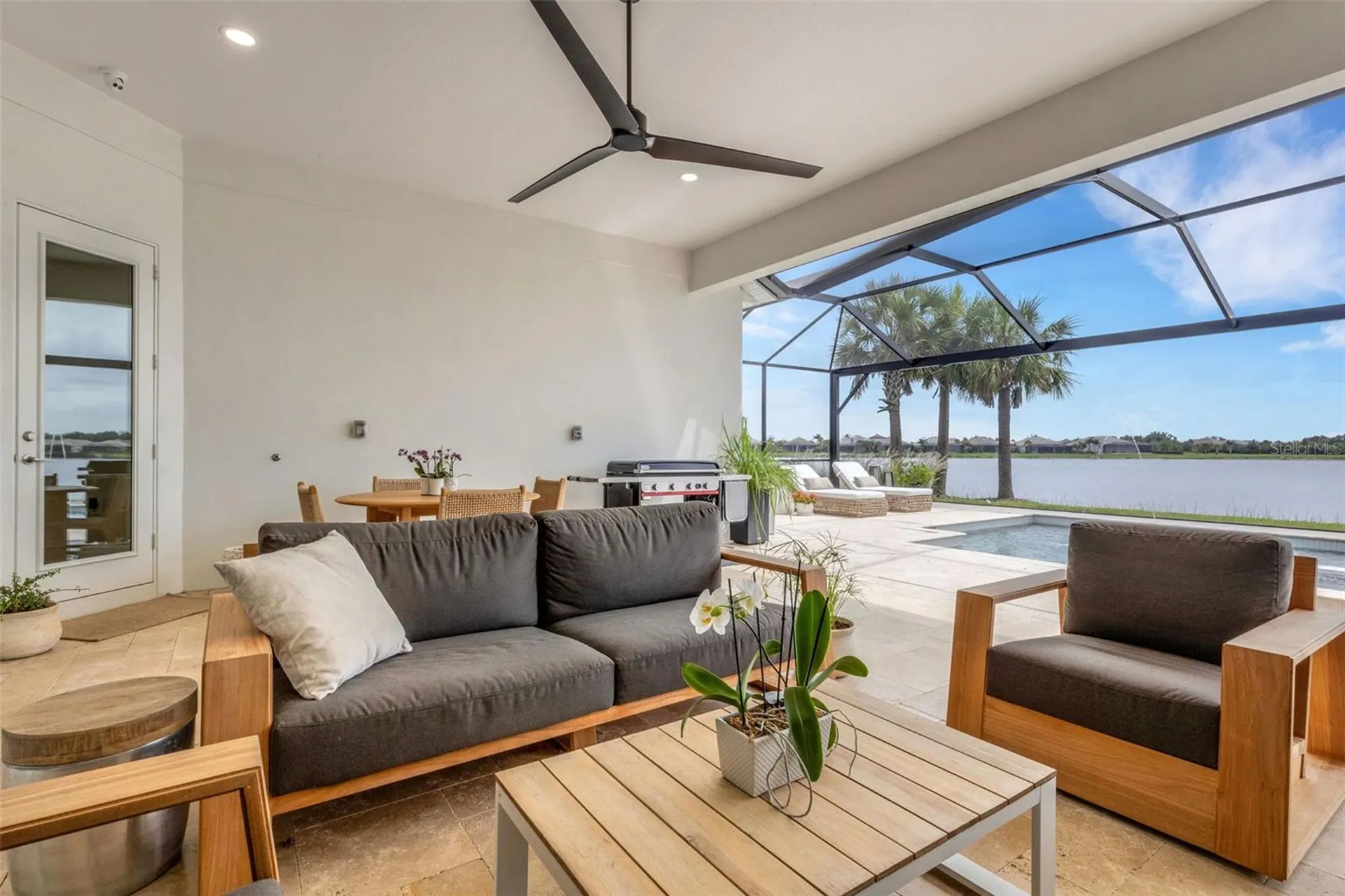 8023 Waterbend Trail Sarasota FL 34240