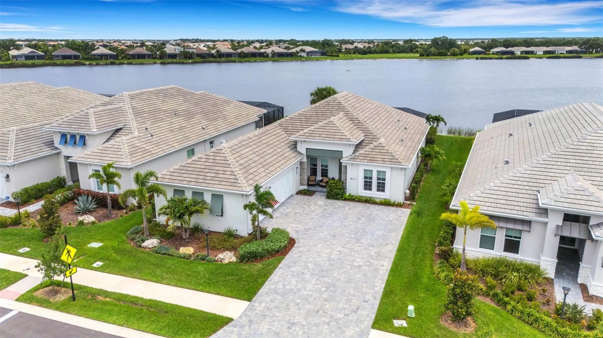 8023 Waterbend Trail Sarasota FL 34240