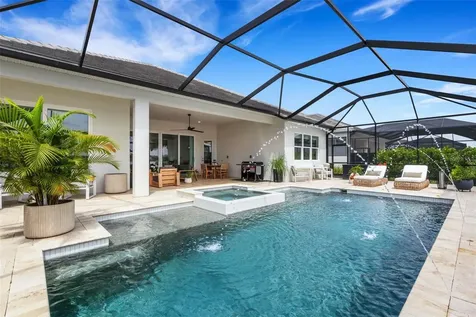 8023 Waterbend Trail Sarasota FL 34240