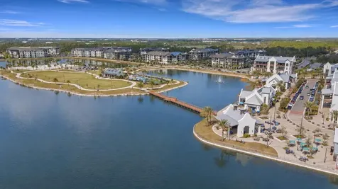 8023 Waterbend Trail Sarasota FL 34240