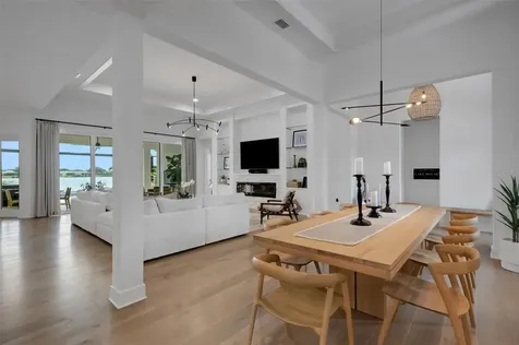 8023 Waterbend Trail Sarasota FL 34240