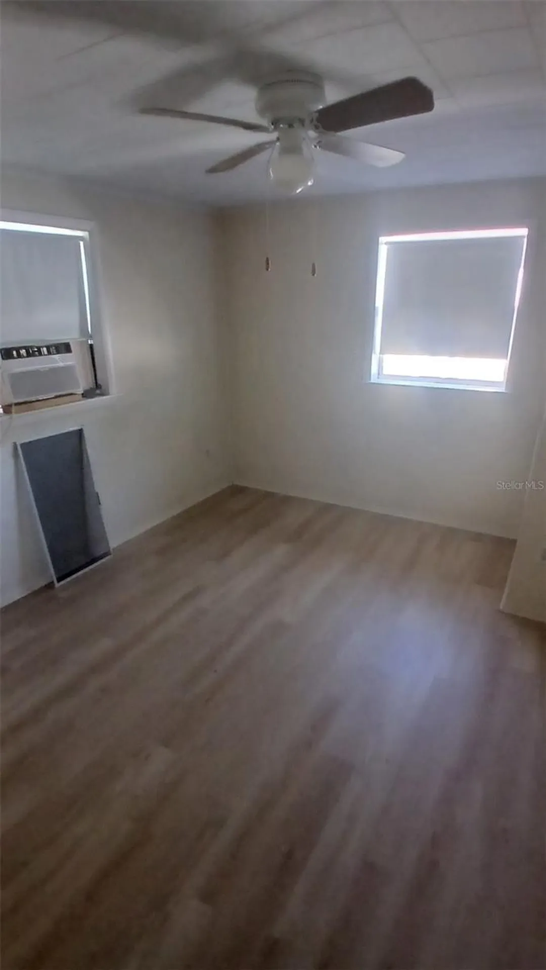 542 Division Street Tarpon Springs FL 34689