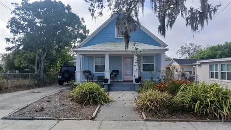 542 Division Street Tarpon Springs FL 34689