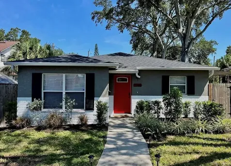 2745 4TH Avenue S St Petersburg FL 33712