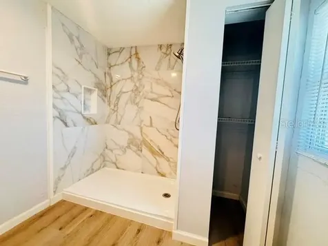 2722 S Sunrise Court Orlando FL 32806