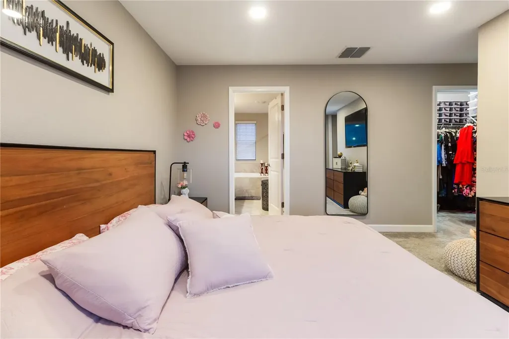 30841 Kelmin Terrace Wesley Chapel FL 33543