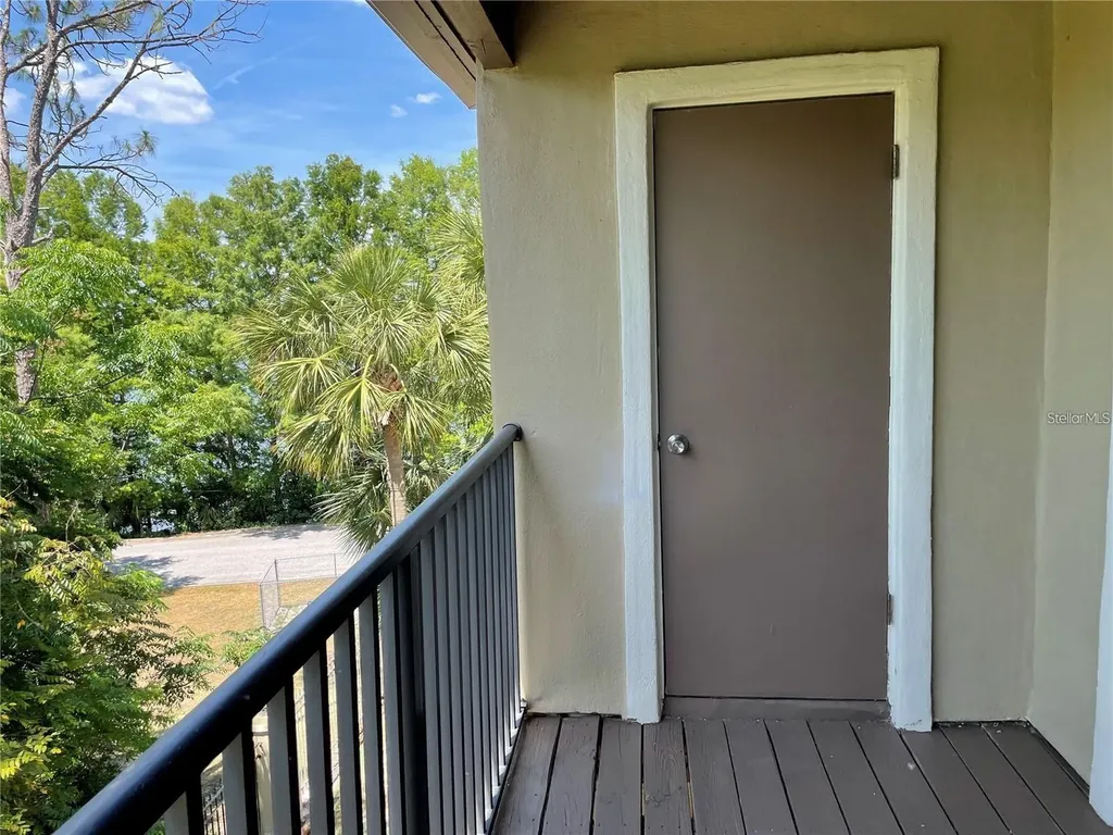 199 Afton Square Altamonte Springs FL 32714