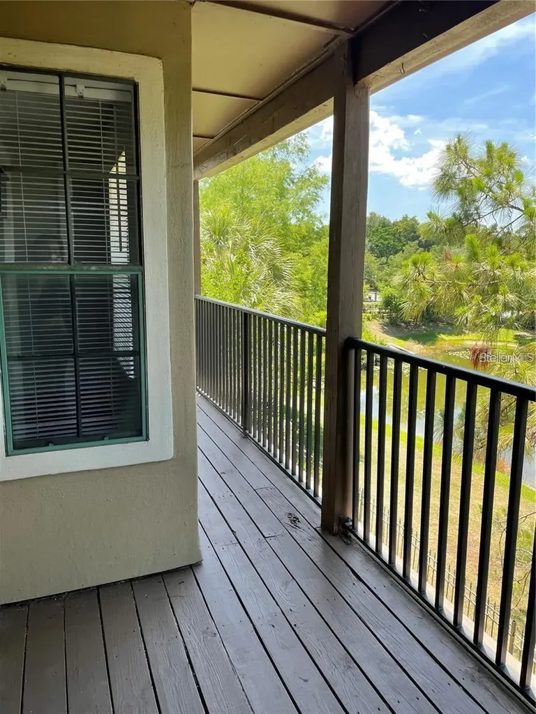 199 Afton Square Altamonte Springs FL 32714