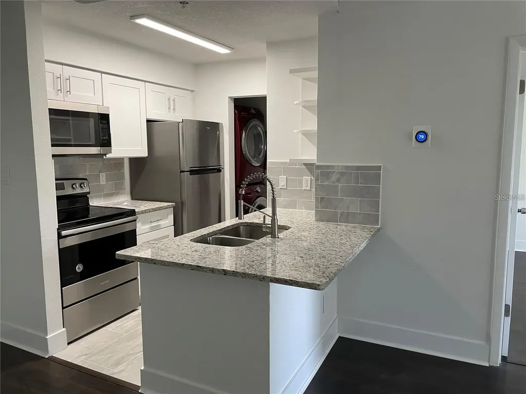 199 Afton Square Altamonte Springs FL 32714