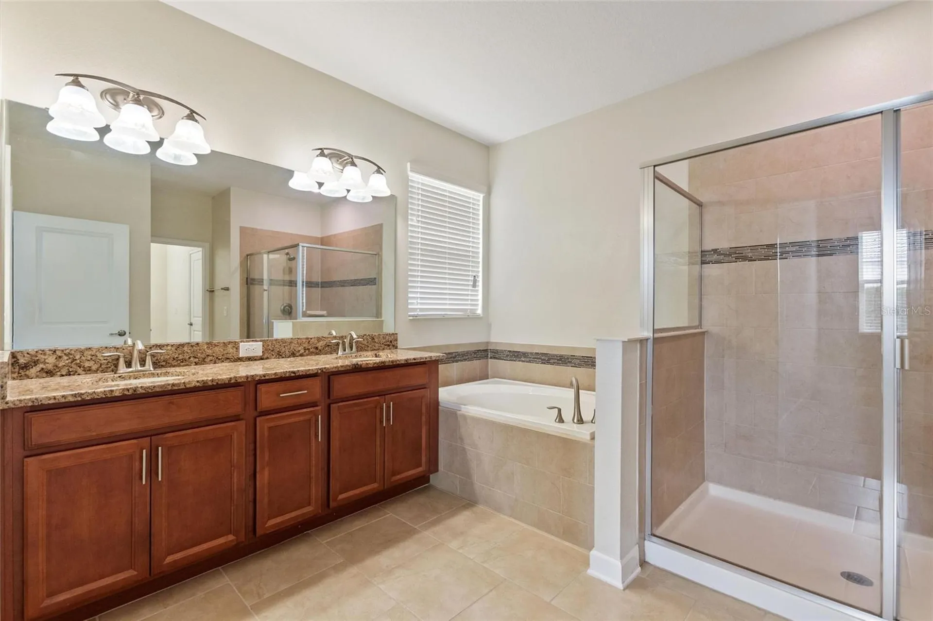 1401 Clubman Drive Davenport FL 33896