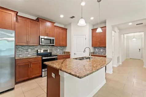 1401 Clubman Drive Davenport FL 33896