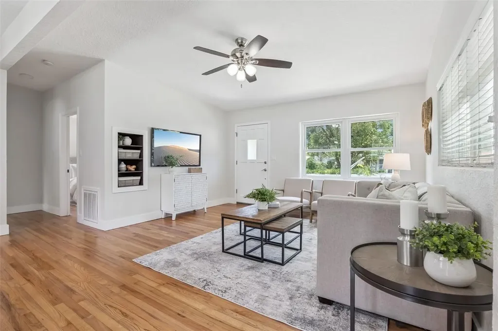2817 Pickfair Street Orlando FL 32803