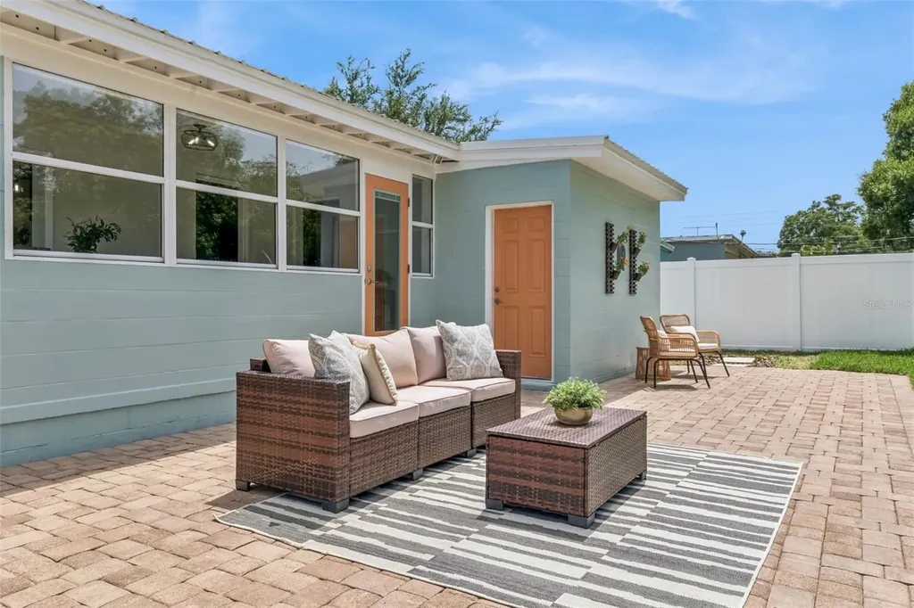 2817 Pickfair Street Orlando FL 32803