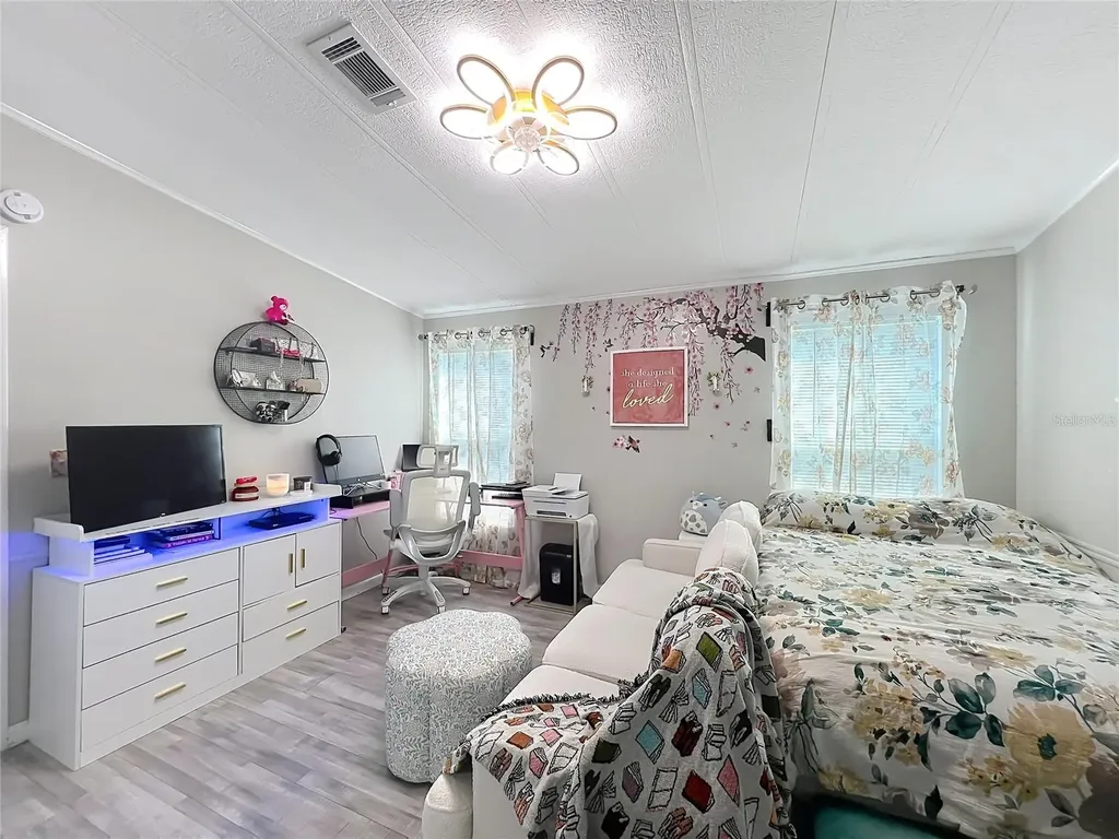 7519 Charlin Parkway Orlando FL 32822