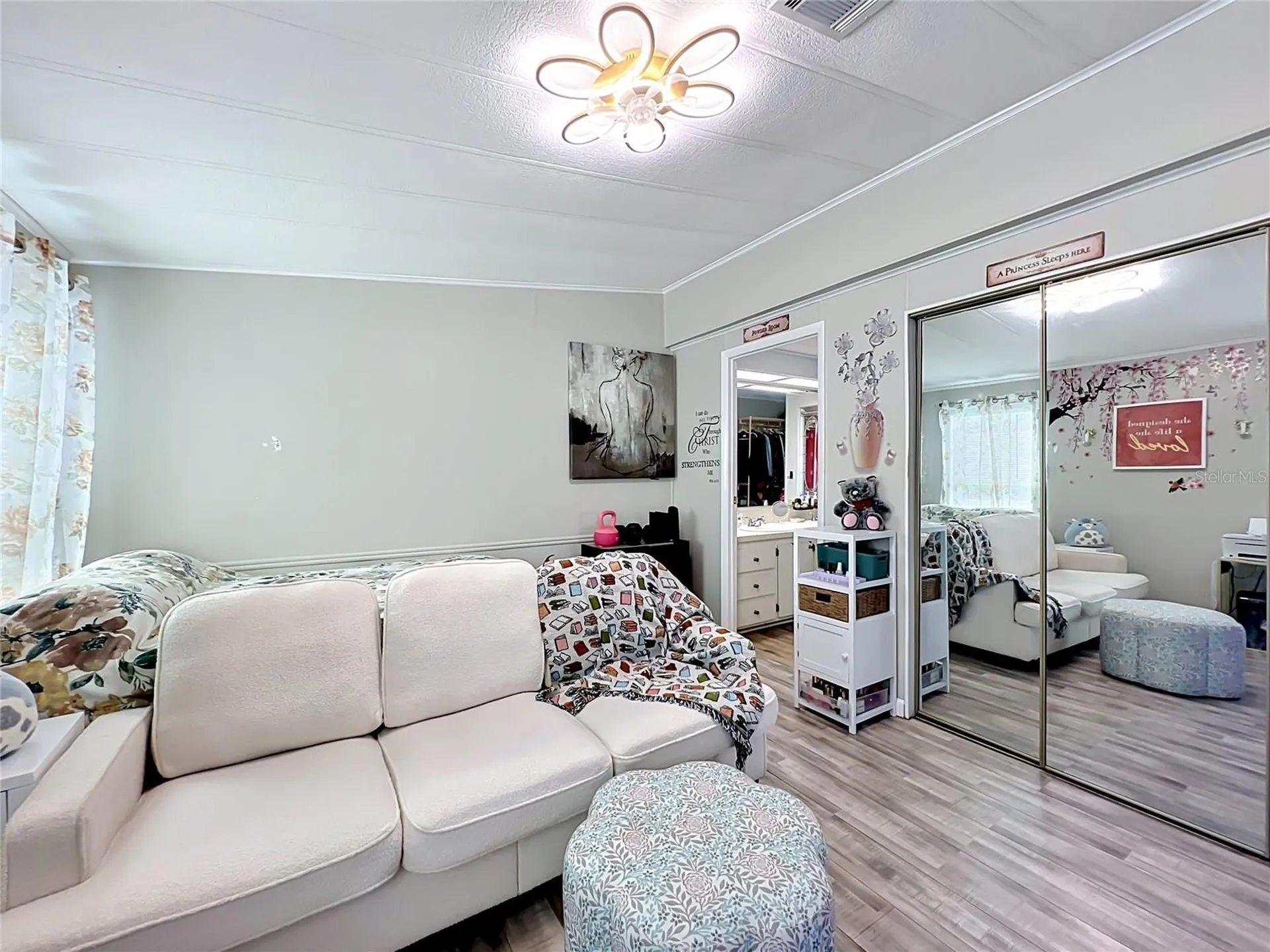 7519 Charlin Parkway Orlando FL 32822