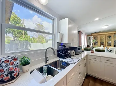 7519 Charlin Parkway Orlando FL 32822