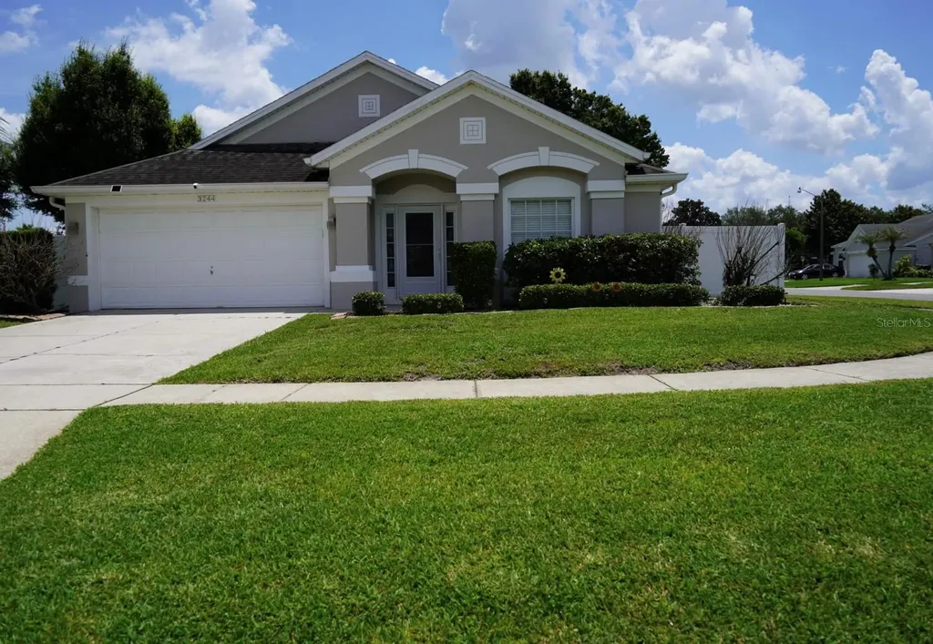 3244 Herons Point Circle Kissimmee FL 34741