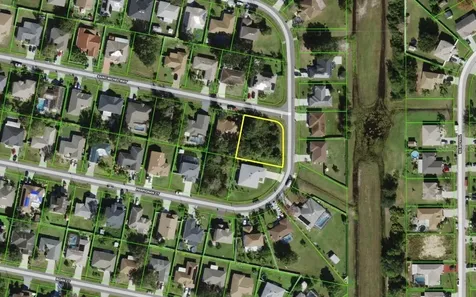St Michel Way Kissimmee FL 34759