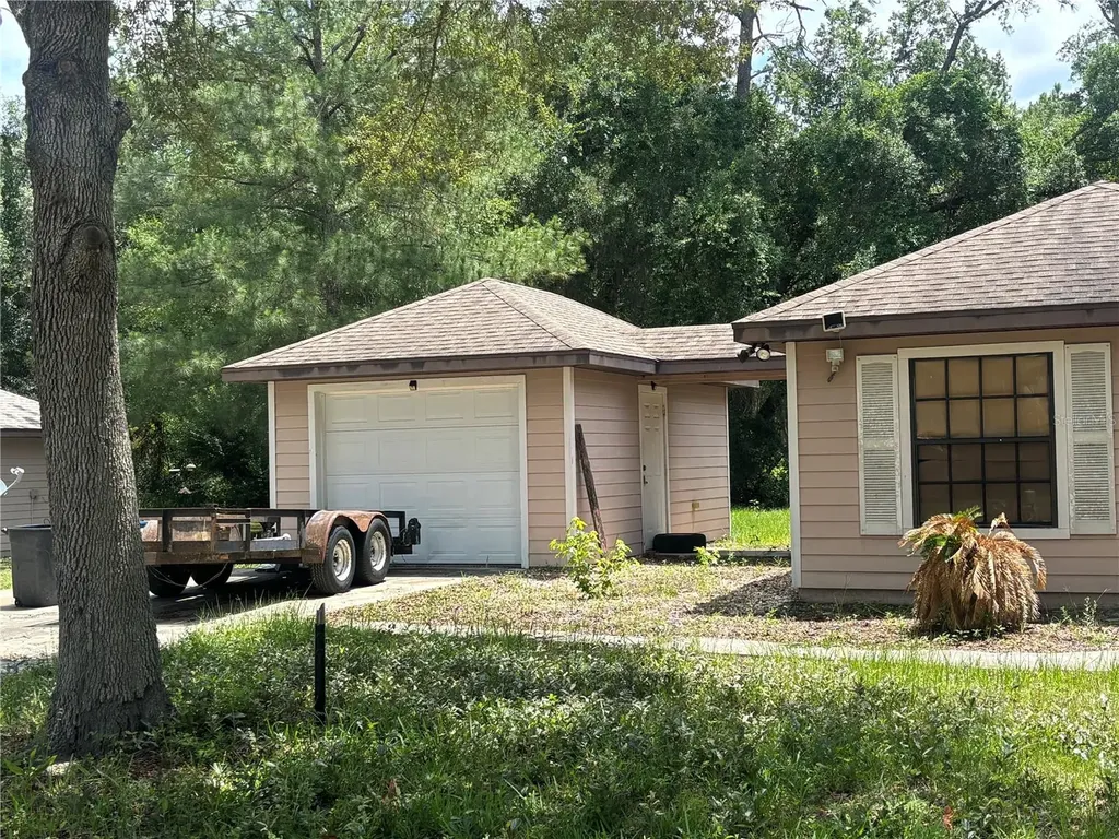 5813 SE 230th Terrace Hawthorne FL 32640