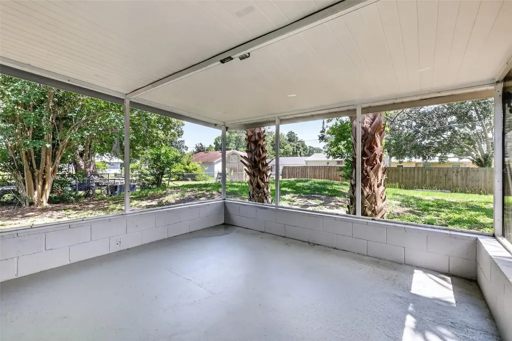 2760 Westland Road Mount Dora FL 32757