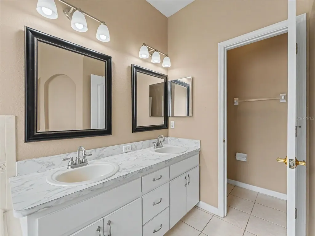 4064 Byrds Crossing Drive Lakeland FL 33812