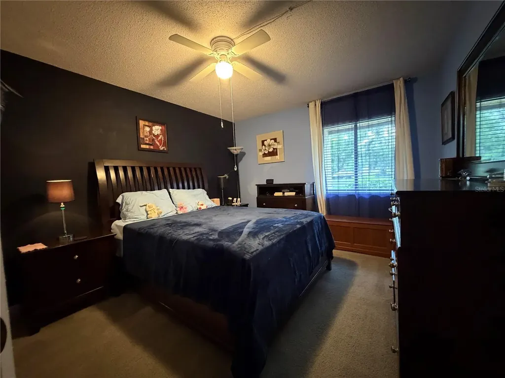 687 Midway Drive Ocala FL 34472