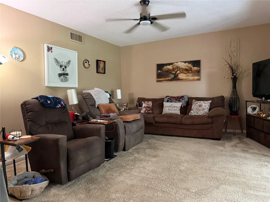 687 Midway Drive Ocala FL 34472