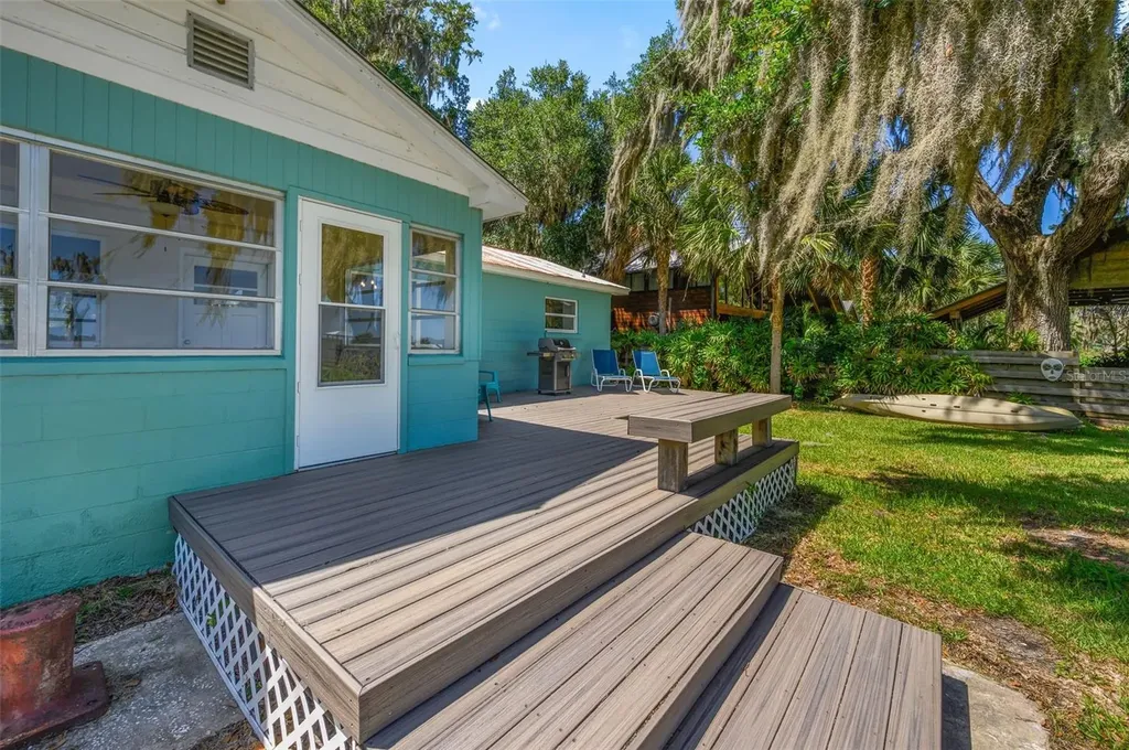 12525 NE 204th Terrace Waldo FL 32694