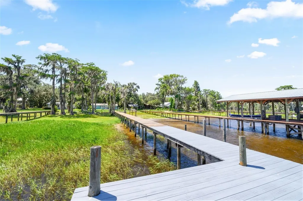 12525 NE 204th Terrace Waldo FL 32694