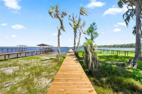 12525 NE 204th Terrace Waldo FL 32694