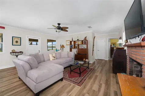 12525 NE 204th Terrace Waldo FL 32694