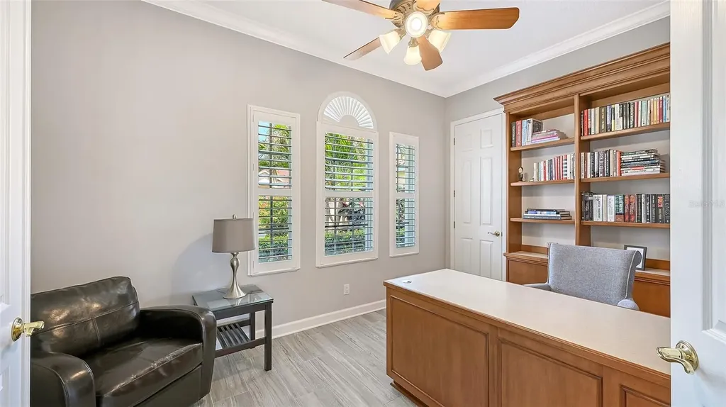 7151 Wainscott Court Sarasota FL 34238