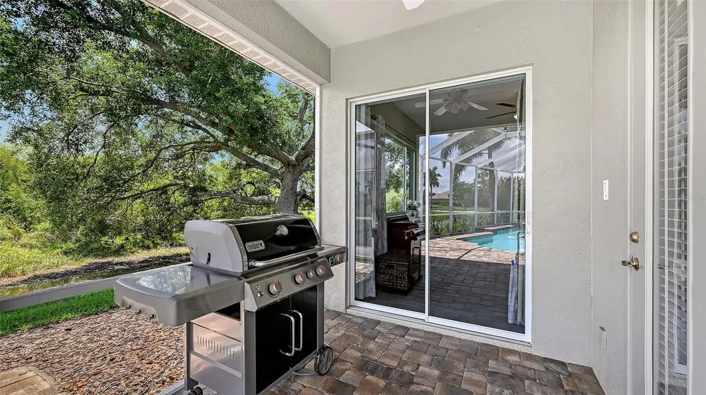 7151 Wainscott Court Sarasota FL 34238