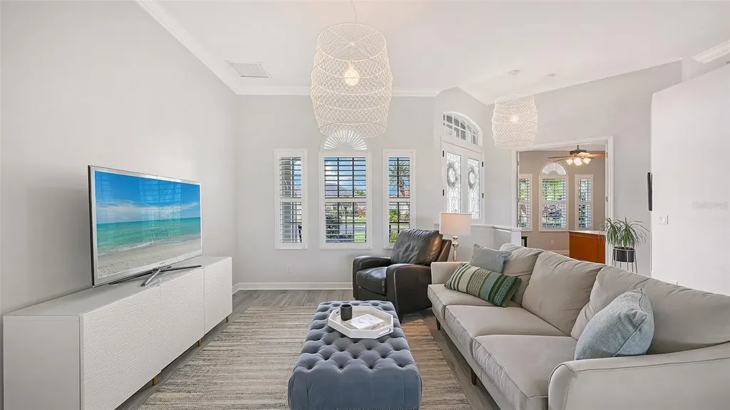 7151 Wainscott Court Sarasota FL 34238