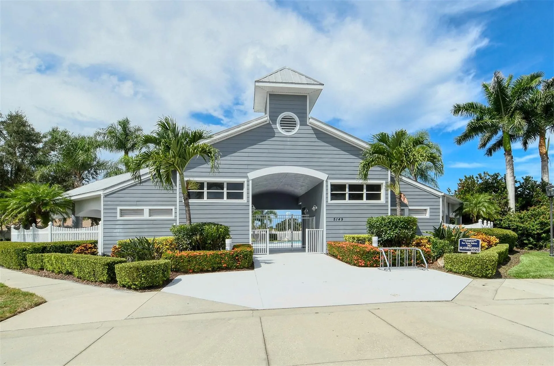 7151 Wainscott Court Sarasota FL 34238